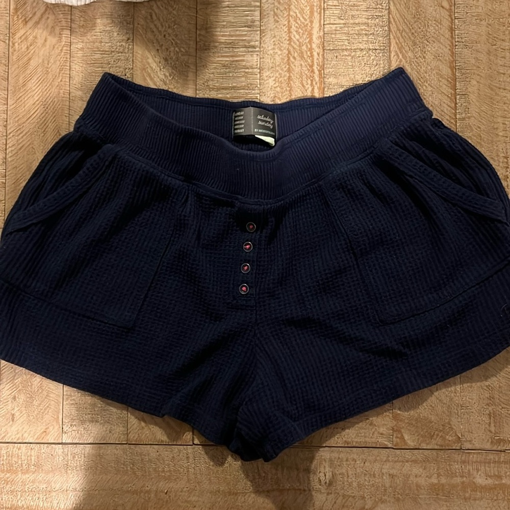 Anthropology brand waffle shorts navy size small
